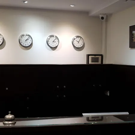 De La Paix Tour Eiffel 3*