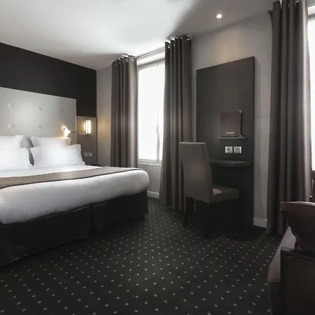 Hotel De La Paix Tour Eiffel 3*