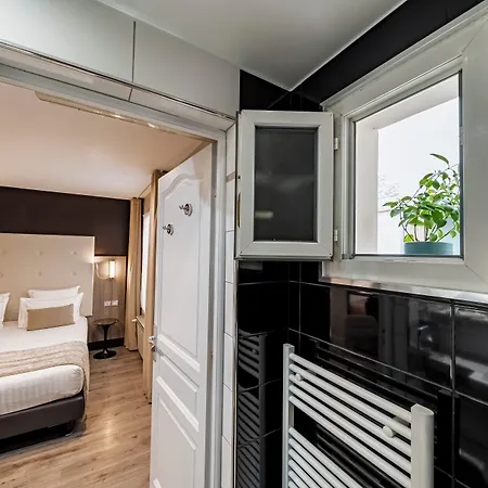 De La Paix Tour Eiffel