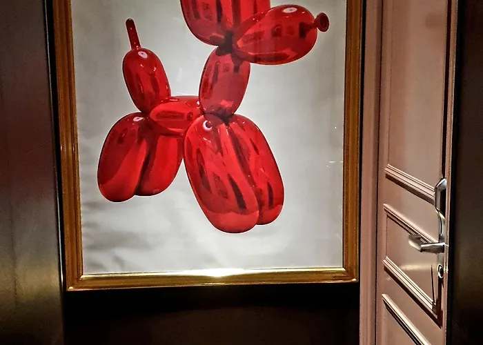 后年代艺术艾菲尔铁塔酒店 酒店 3*