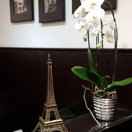 De La Paix Tour Eiffel 3* Paris