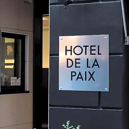 De La Paix Tour Eiffel Parijs