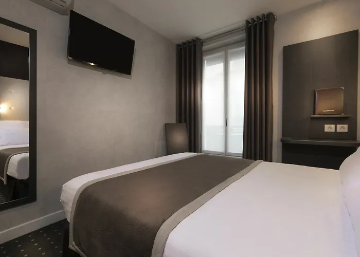 De La Paix Tour Eiffel